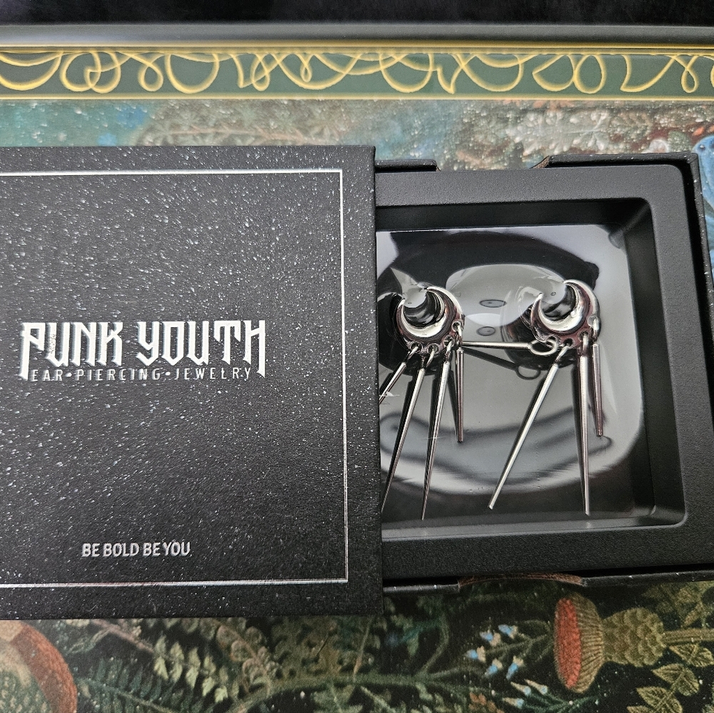 Silver Spike Hoop Earrings - Picture 4 of 4